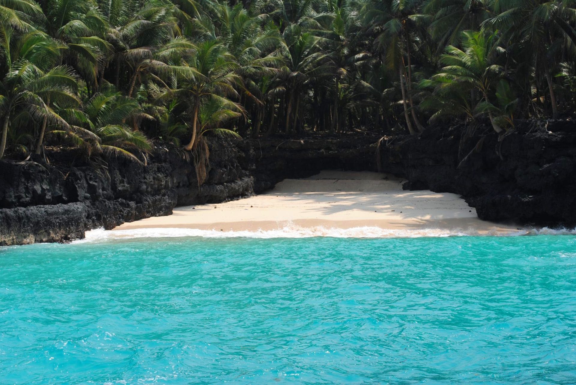 lua-mel-destinos-autenticos menos massificados praia em são tomé e principe
